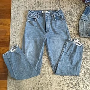 Abercrombie ankle straight jeans